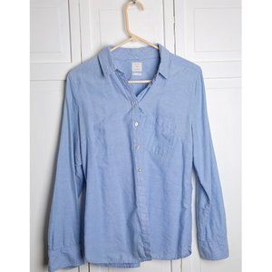 Gap Button-Down Medium